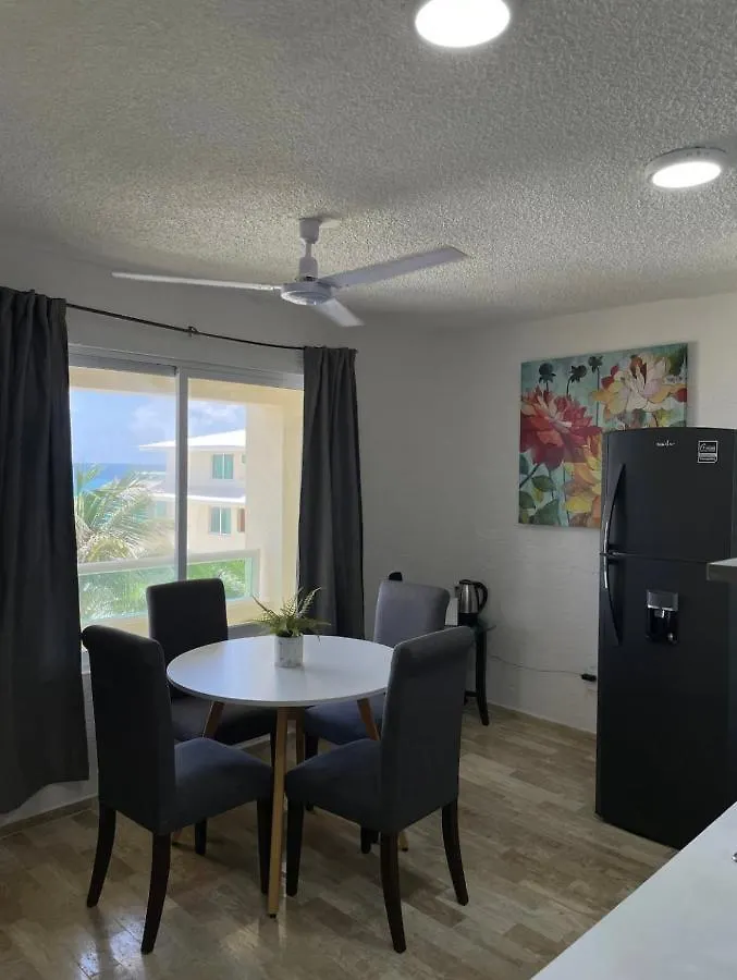 קנקון Condo Brisas 0*,  מקסיקו